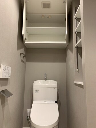 メイクスデザイン学習院下の物件内観写真